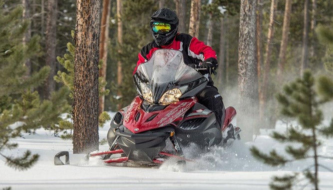 2016 Yamaha Vector X-TX 1.75 LE Review + Video - Snowmobile.com