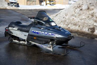 2000 Ski-Doo Formula Deluxe 380F For Sale : Used Snowmobile Classifieds