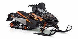 2006_ArcticCat_M7_EFI141Challenger.jpg