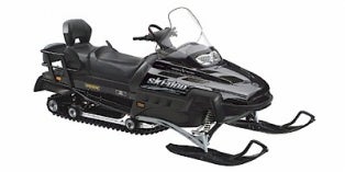 2005_Ski-Doo_ExpeditionTUV_V-1000.jpg