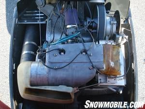 snocom.1974SuperBrute5engine