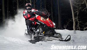 2011 Polaris 800 Rush Action01