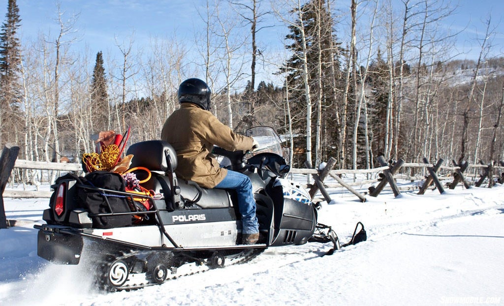 2011 Polaris FS IQ Widetrak rearvue