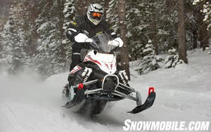 2011 Yamaha FX Nytro Action 02