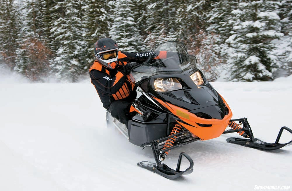 2011 Arctic Cat F5 LXR Action01