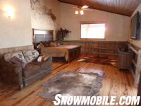 Tabby Mountain Lodge Room