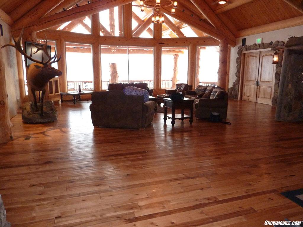 Tabby Mountain Lodge Lobby