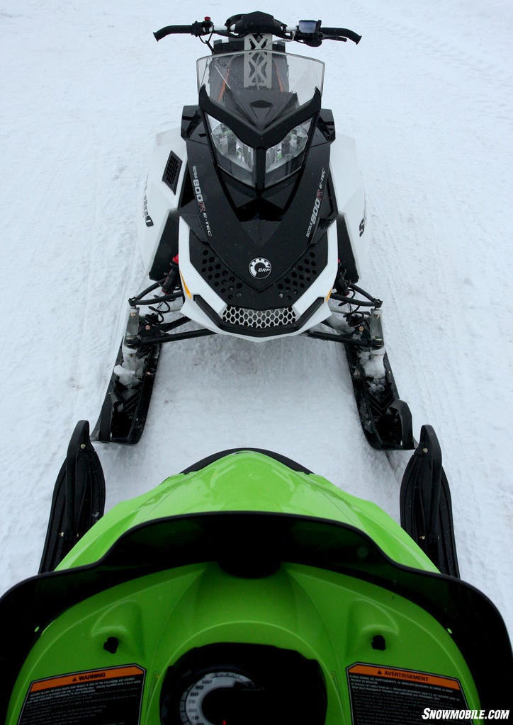 2011 Mountain Sled Evaluation Summit Stance vs M8