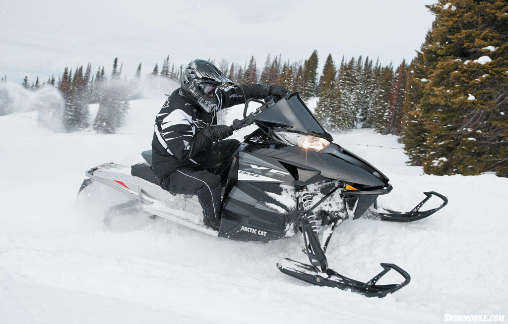 2012 Arctic Cat XF1100 LXR Action02