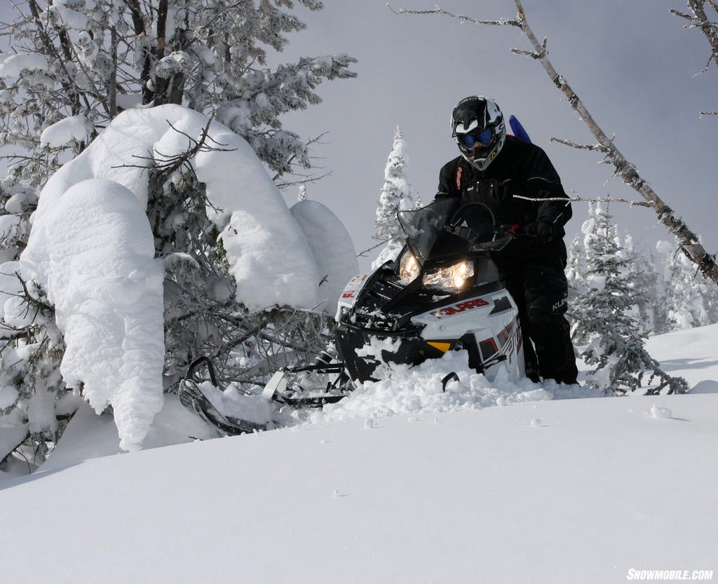 2012 Polaris 800 Pro RMK Pushing Powder