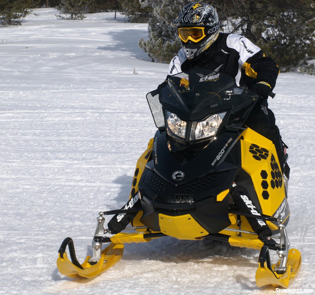 2012 Ski-Doo MXZ TNT 600 E-TEC Customize