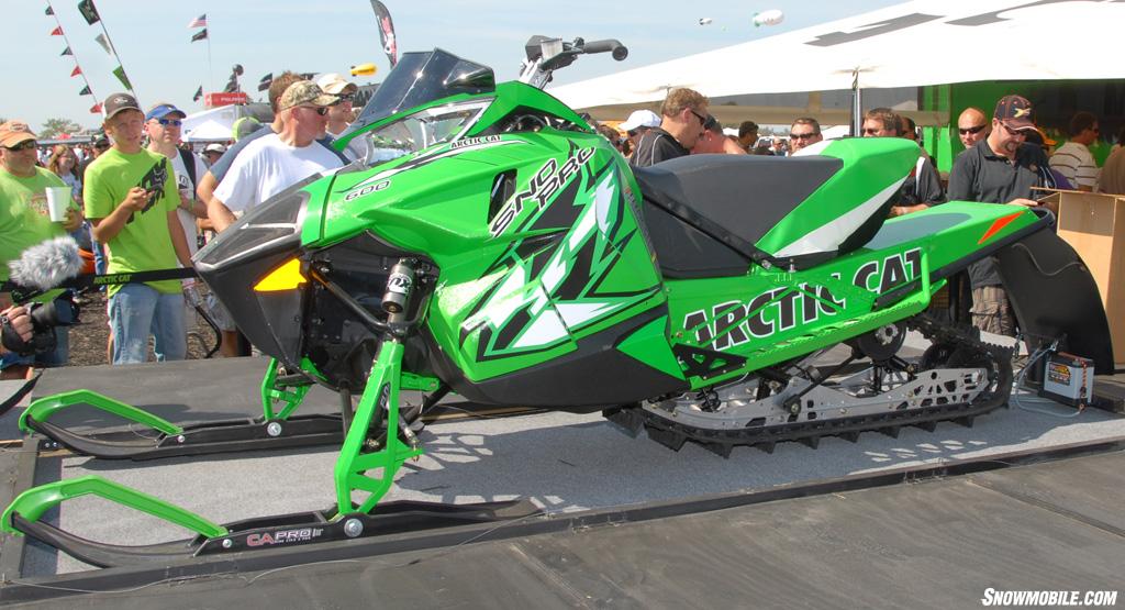 2012 Arctic Cat Sno Pro 600 02