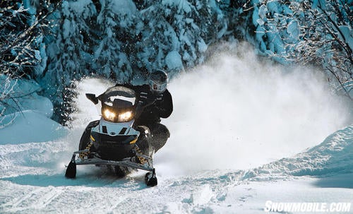 2012 Ski-Doo GSX 1200 LE Action-02