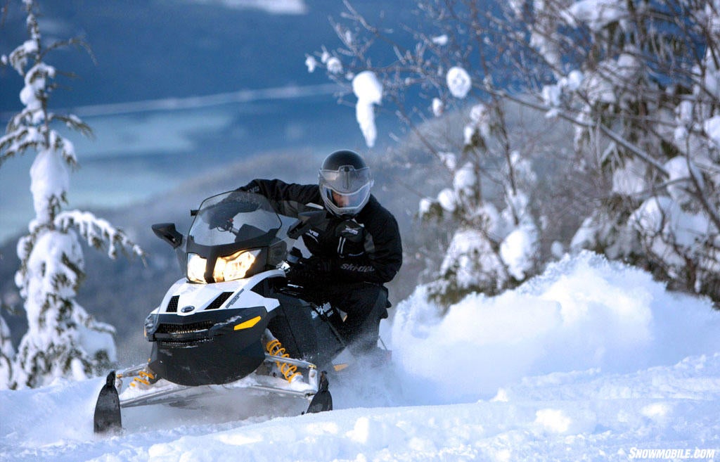 2012 Ski-Doo GSX 1200 LE Action-04