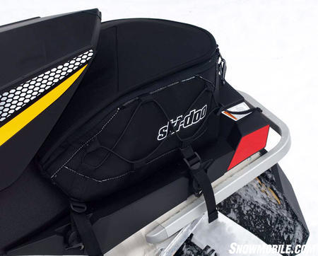 011012-2012-ski-doo-gsx-le-600-tunnel-bag