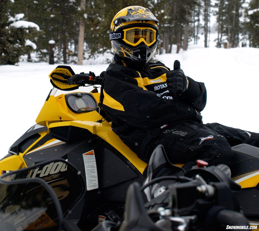 2012 Ski-Doo MXZ TNT E-TEC Thumbs Up