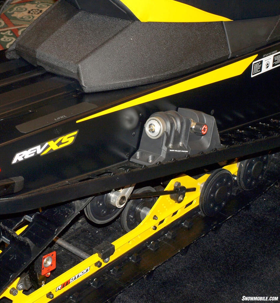 2013 Ski-Doo MXZ X 600 E-TEC rMotion Adjuster