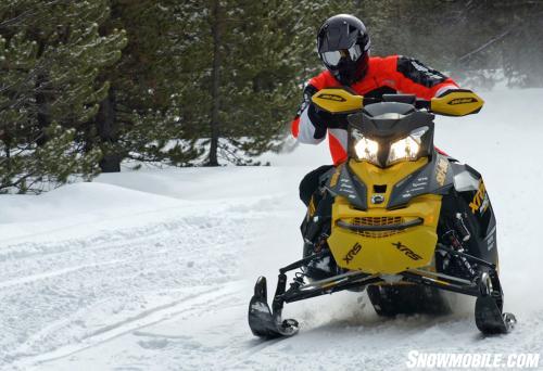 2014 Ski-Doo MXZ X-RS 800 Action Front