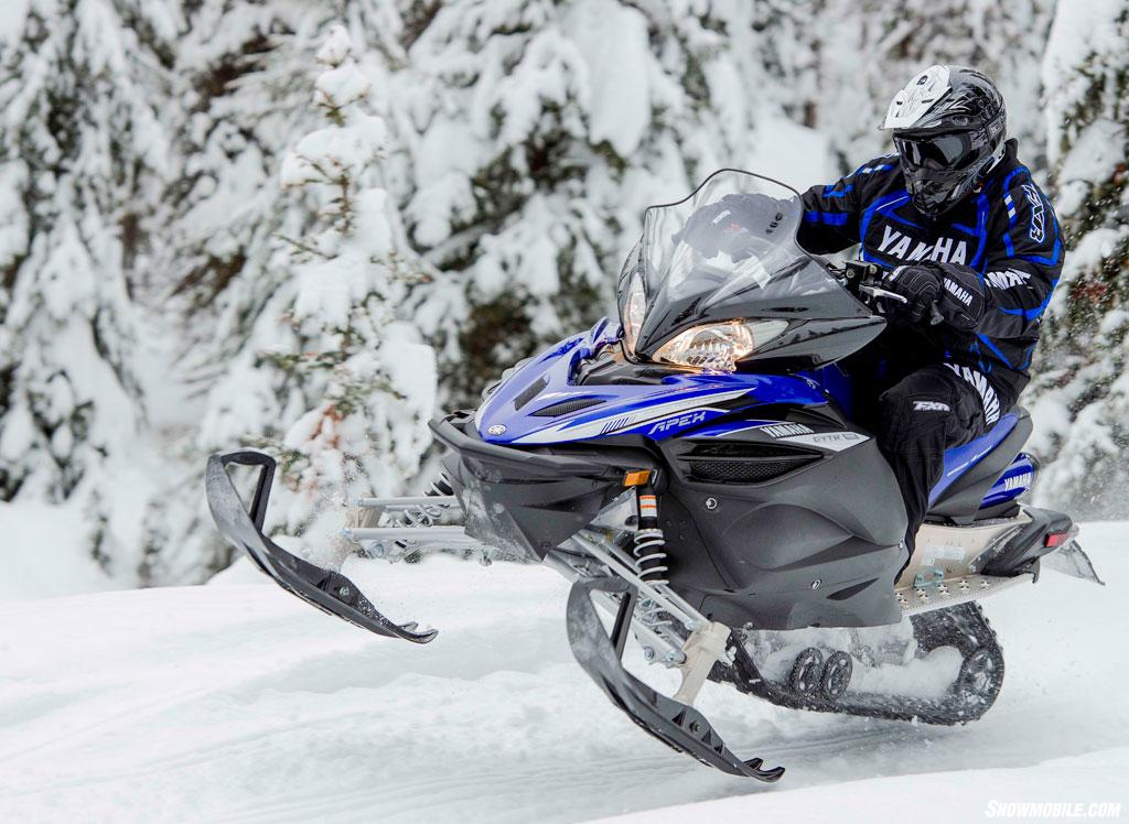 2014 Yamaha Apex Action Jump