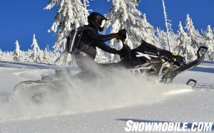 Ski-Doo XM Summit X 880 Deep Powder