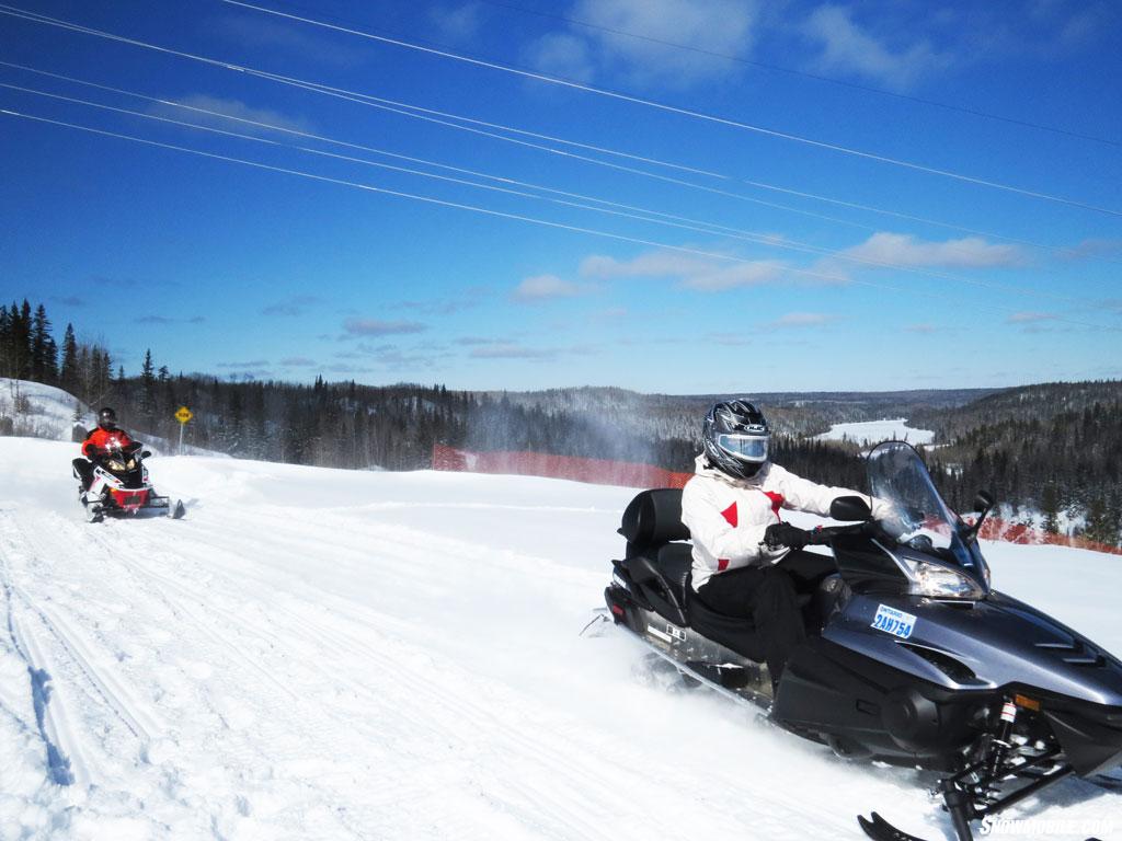 Snowmobiling-in-Northeastern-Ontario