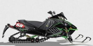 2015_ArcticCat_ZR6000_TuckerHibbertRR.jpg