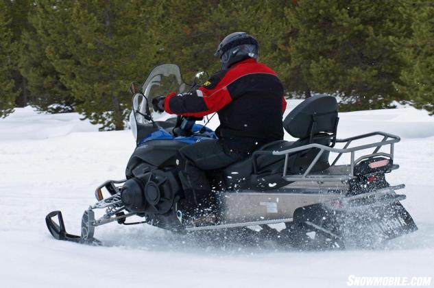 2015 Yamaha Venture MP Action Rear