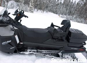 2015-Ski-Doo-Expedition-SE-ACE-900-SE-Profile