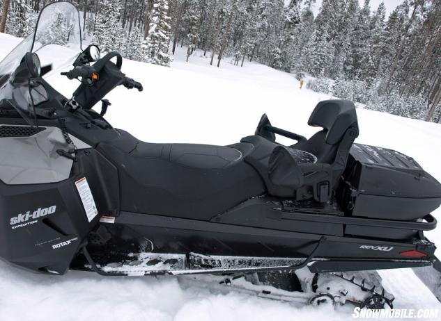 2015-Ski-Doo-Expedition-SE-ACE-900-SE-Profile