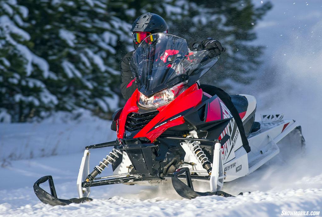 2015 Yamaha Viper L-TX DX Action Red