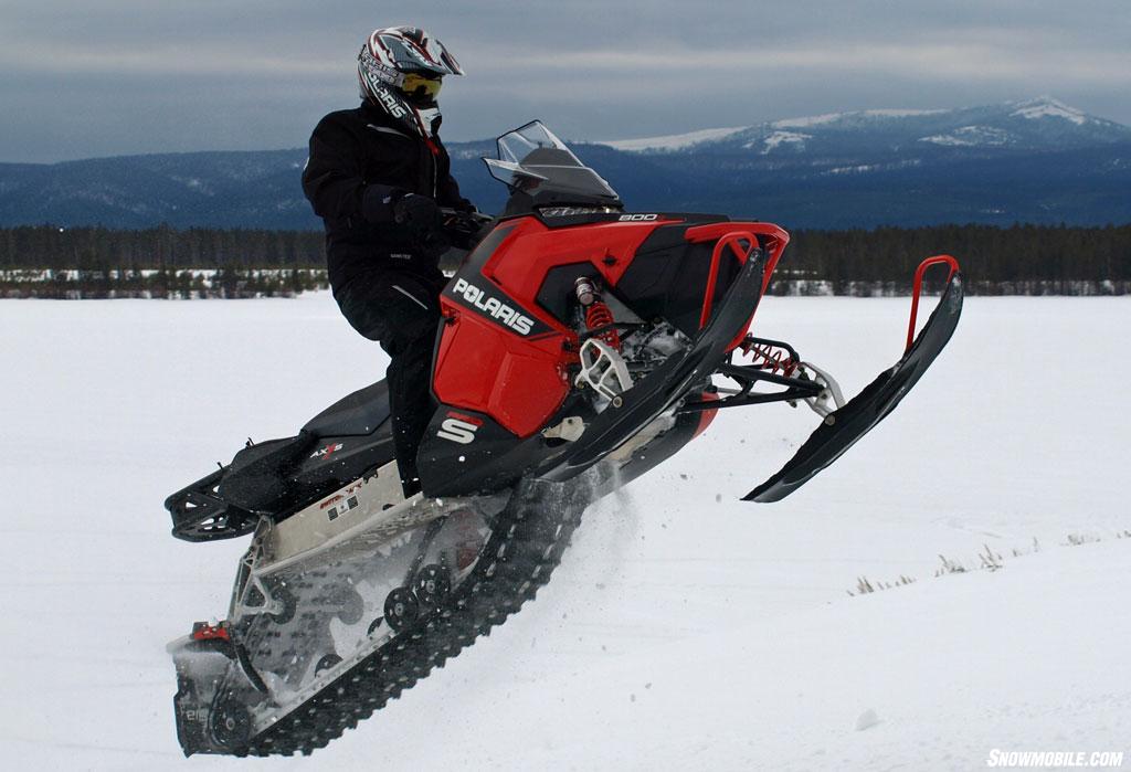 2015 Polaris 800 Switchback Pro-S Action Jump