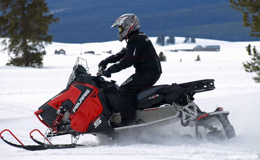 2015 Polaris 800 Switchback Pro S Action Side