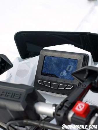 101714-2015-Polaris-800-Switchback-Pro-X-digital-color-display