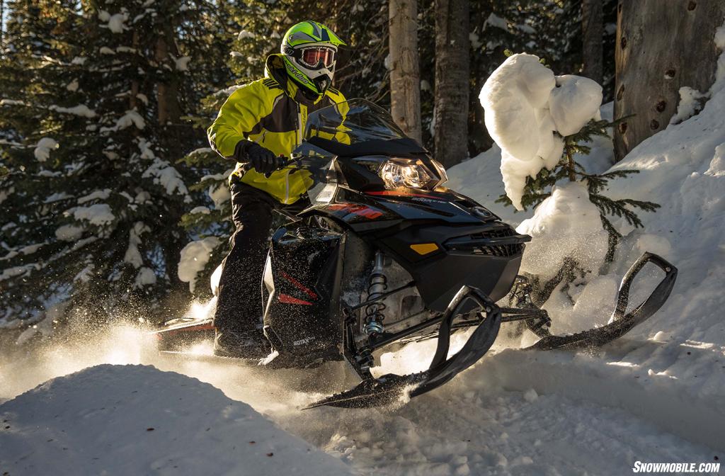 2015 Ski-Doo Renegade Backcountry Action Fun