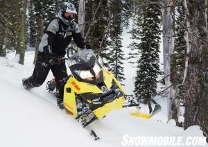 2015 Ski-Doo 800 Summit X T3 Action Sidehill