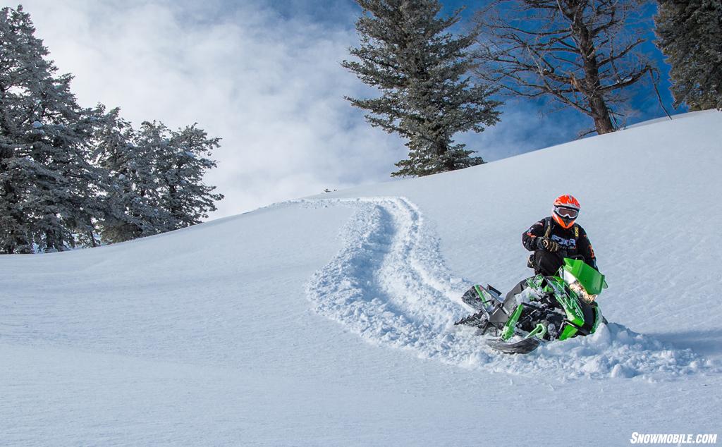 2015 Arctic Cat M8000 Sno Pro Action Downhill