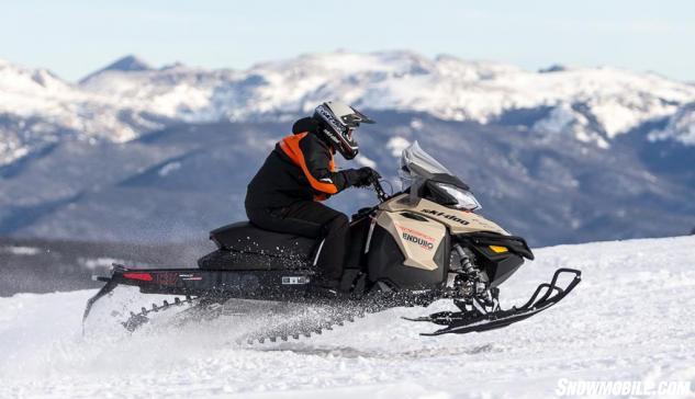 2016 Ski-Doo Renegade Enduro Action