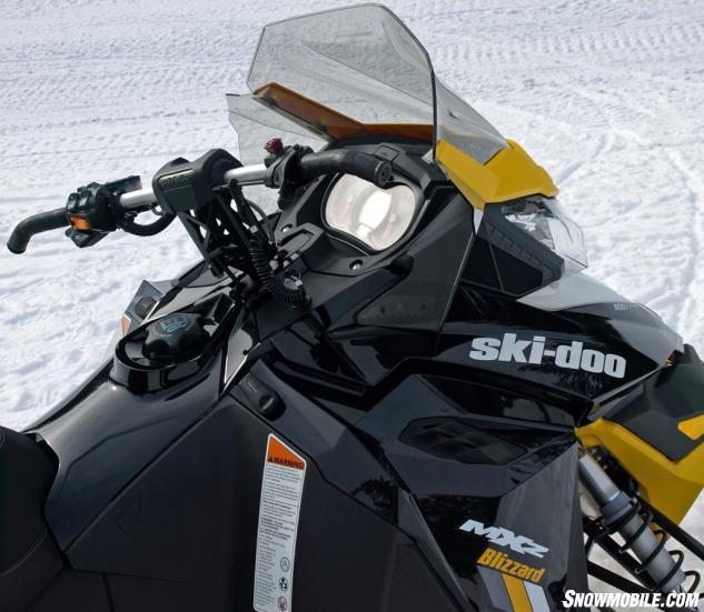 2016 Ski-Doo MXZ Blizzard 800 Handlebar