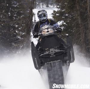 2016 Ski-Doo Summit X T3 154 Action Skis Up