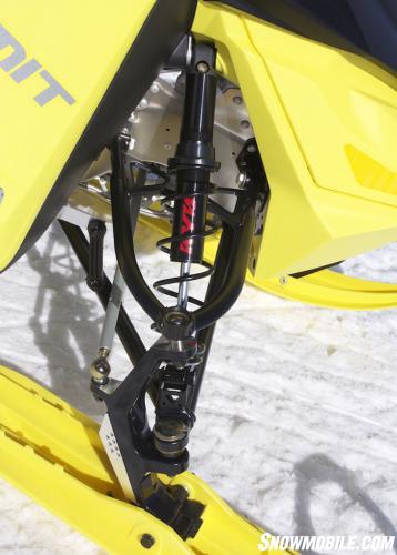 2016 Ski-Doo Summit X T3 154 RAS-2