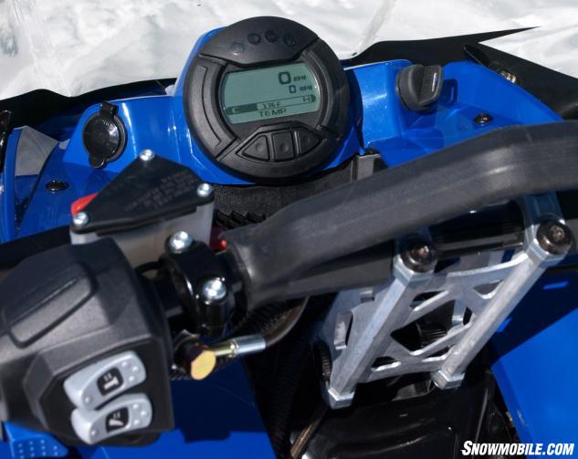 2016 Arctic Cat Bearcat 3000 LT Gauges