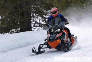 2016-Polaris-800-Switchback-Pro-S