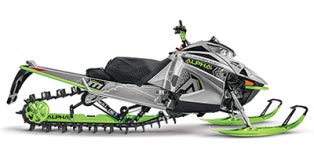 2020_ArcticCat_M8000_MountainCatAlphaOne154.jpg