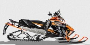 2015_ArcticCat_XF8000_CrossTour.jpg