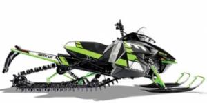 2017_ArcticCat_M8000_SEES162.jpg