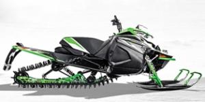 2018_ArcticCat_M8000_ES153.jpg